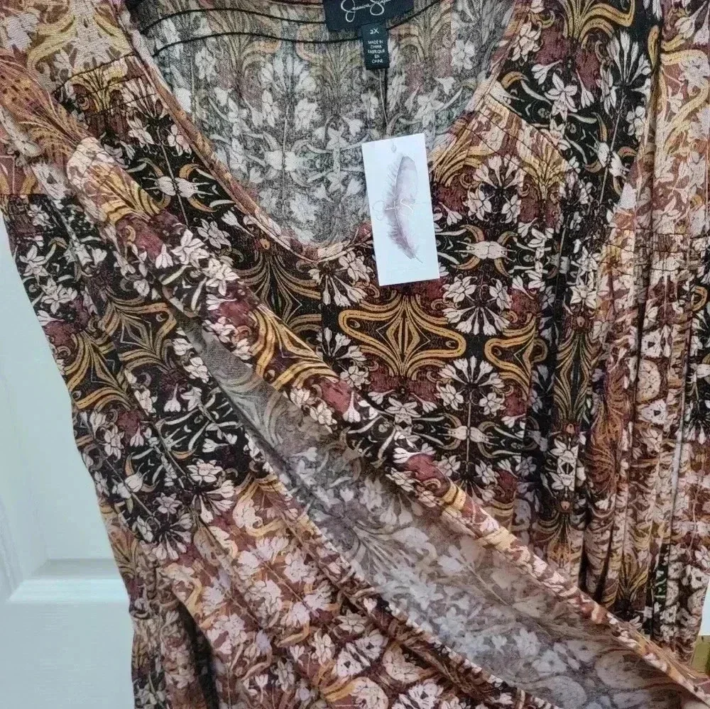 Jessica Simpson V Neck Slit Sleeve Elastic Waist Blouse Plus Size 2x NWT - Picture 3 of 4